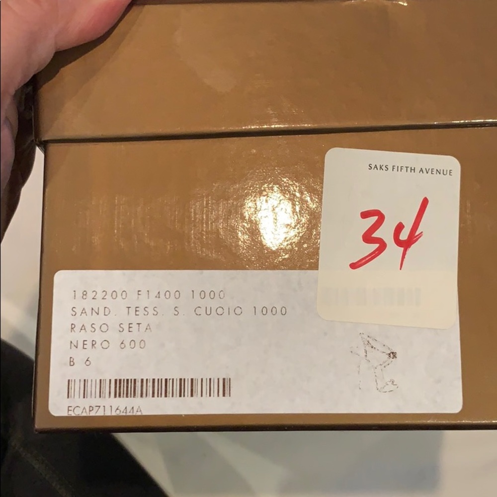 Gucci strappy heel. Crystal double G’s. Size 6M - Picture 10 of 12